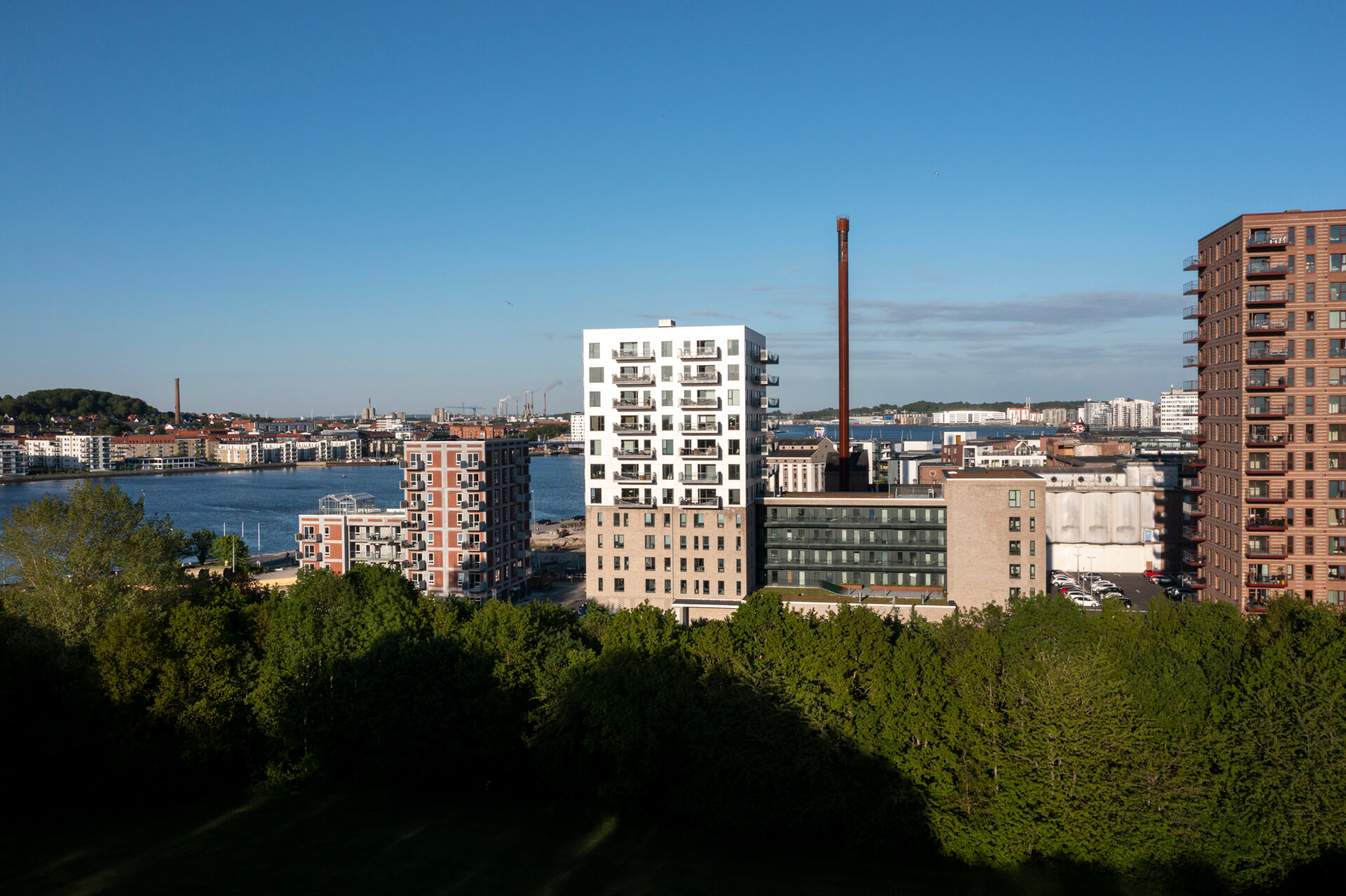 Kronevinduer_-_3_Bygninger_-_web_-_Fotograf_Per_Bille-20210601-DJI_0438