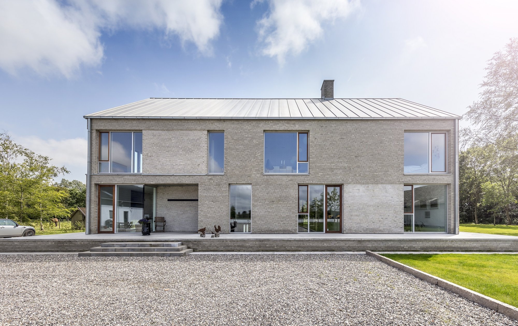 Ville med KRONE vinduer