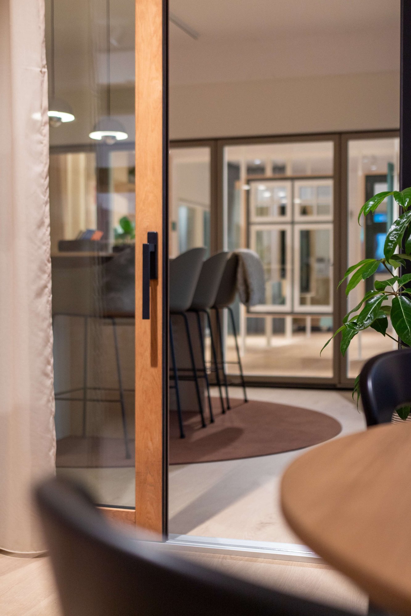 Krone vinduer detaljer og tilvalg